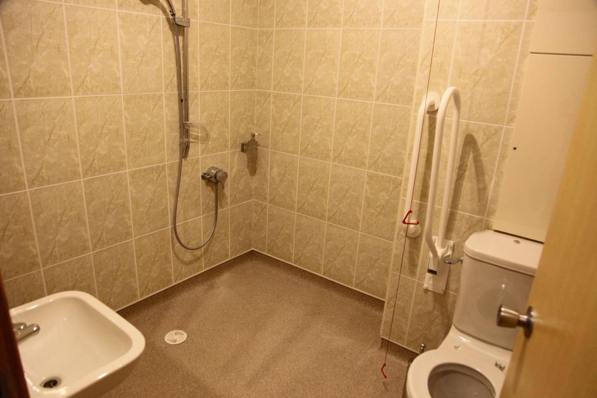 Cambridge Hotel Huddersfield Dış mekan fotoğraf